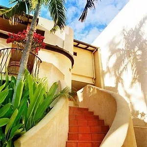 villa-san-michele.queenslandhotels.net/