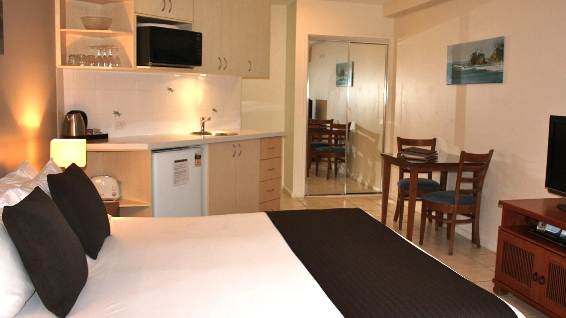 **** Aparthotel The Byron Beachcomber Byron Bay Australia